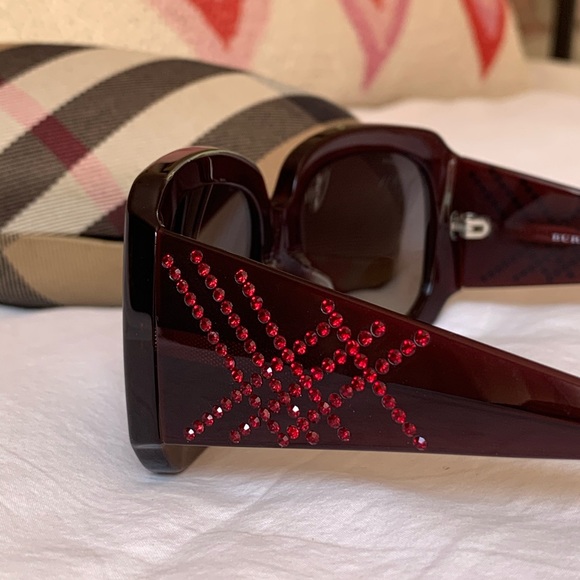 EUC Burberry Sunglasses with Swarovski Crystals - Picture 2 of 8
